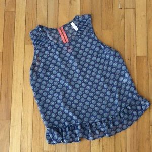 patterned tank-top